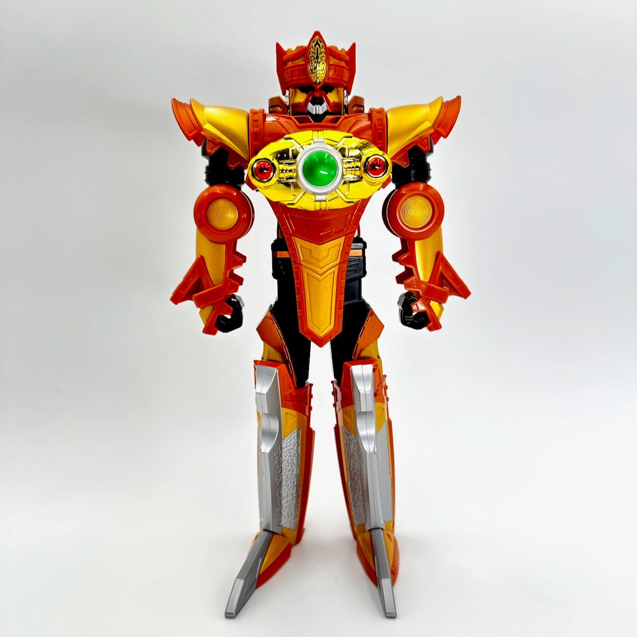 Bandai Toy Robot [BOXED] GoGo Sentai Boukenger: DX Daikenjin Zubaan