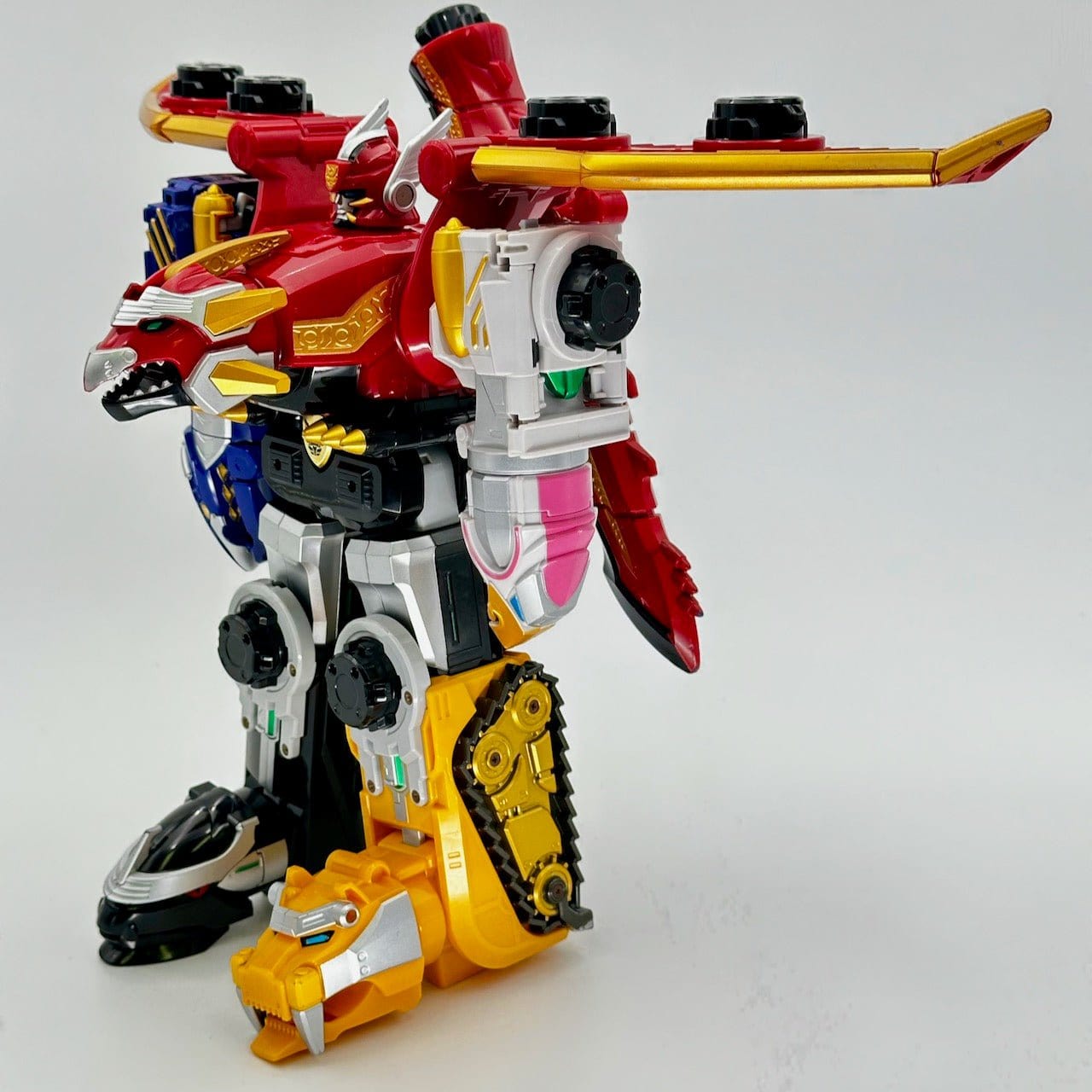 Bandai Toy Robot [BOXED] Tensou Sentai Goseiger: DX Gosei Great