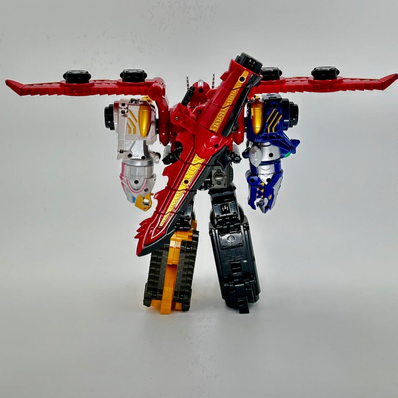 Bandai Toy Robot [BOXED] Tensou Sentai Goseiger: DX Gosei Great