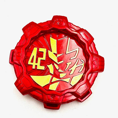 Bandai collectable medal [BOXED] Zenkaiger: Sentai Gear #42 Lupinranger & #42 Patoranger Super Red Ver. Set -Televikun Exclusive-