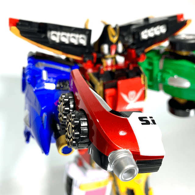 [LOOSE] Kaizoku Sentai Gokaiger: DX PatoStriker | CSTOYS INTERNATIONAL