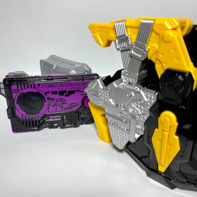 [LOOSE] Kamen Rider 01: DX Metsuboujinrai Force Riser