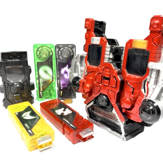 Kamen Rider Series: DX Henshin Belt Collection CSTOYS INTERNATIONAL ...